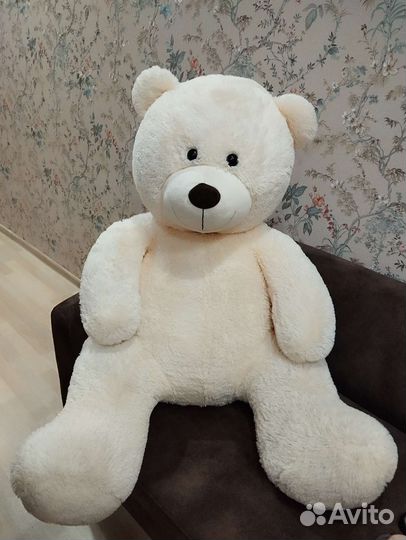 Плюшевый медведь