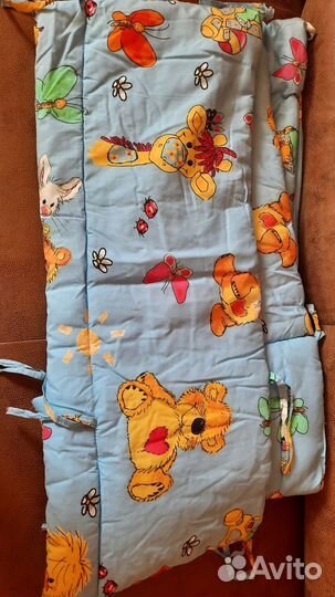 Бортик и балдахин