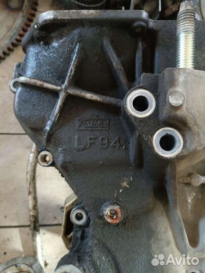 Крышка двигателя Mazda 6