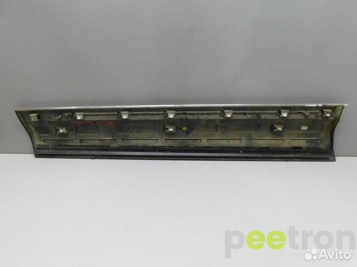 Б/У Б/У Накладка двери передней правой б/у