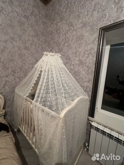 Кровать с балдахином