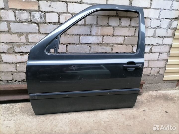 Дверь передняя левая VW Golf III/Vento 1991-1997