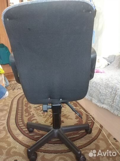 Компьютерное кресло
