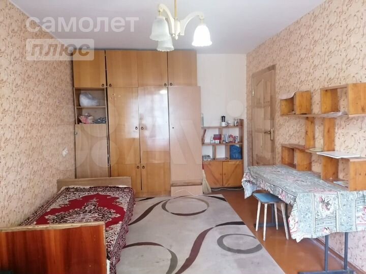 Комната 17,2 м² в 3-к., 1/5 эт.