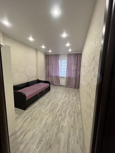 2-к. квартира, 65 м², 3/18 эт.