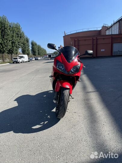Honda CBR600 F4i, 2001г. Без пробега по РФ