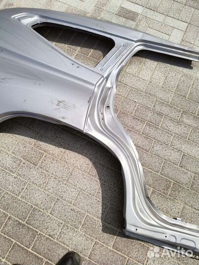 Крыло заднее Mitsubishi Pajero Sport 3