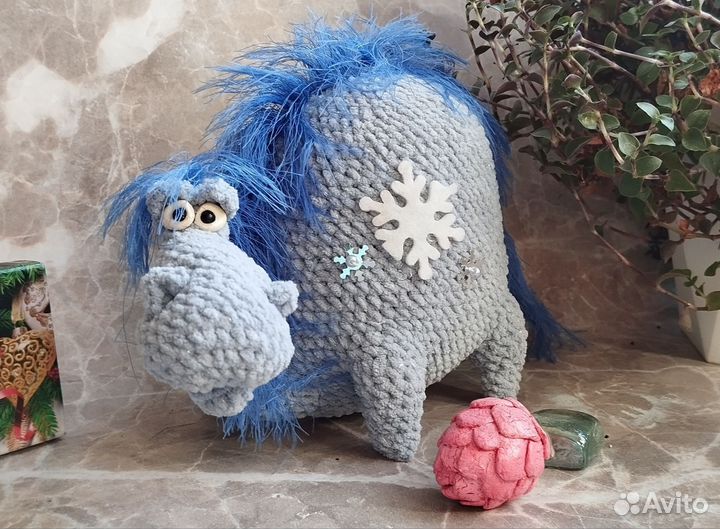 Дракон символ года