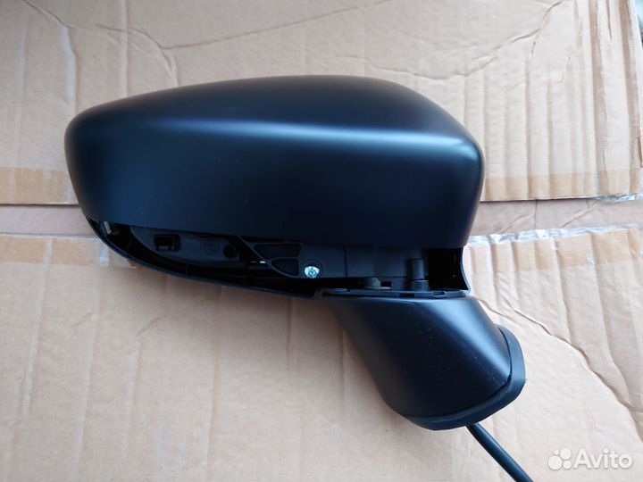 Зеркало правое Mazda 6