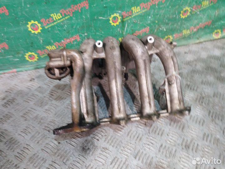 Впускной коллектор Mitsubishi Lancer 9 седан 1.3Л