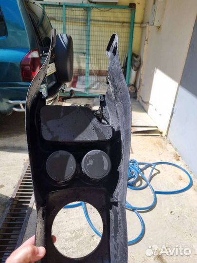 Подлокотник на Honda fit, jazz