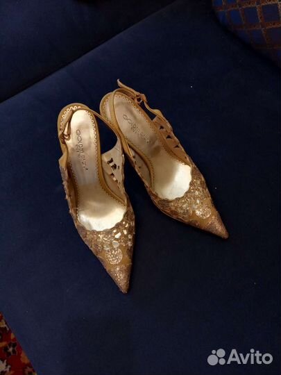 Туфли женские 38 размер вечерние, золото
