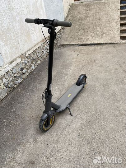 Электросамокат ninebot max g30