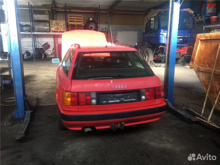 Разбор на запчасти Audi 80 (B4) 1991-1994