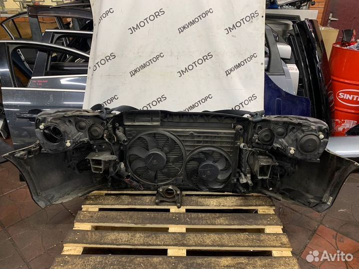 Передняя часть Volkswagen Golf 6 галоген