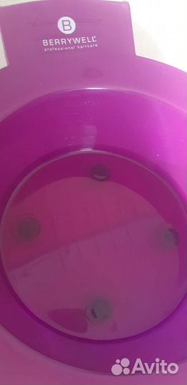 Чаша и кисть для окрашивания