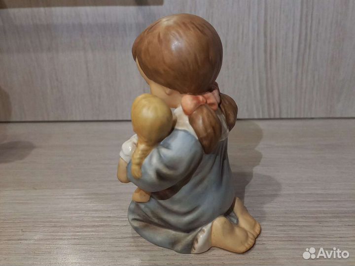 Статуэтки фарфор goebel