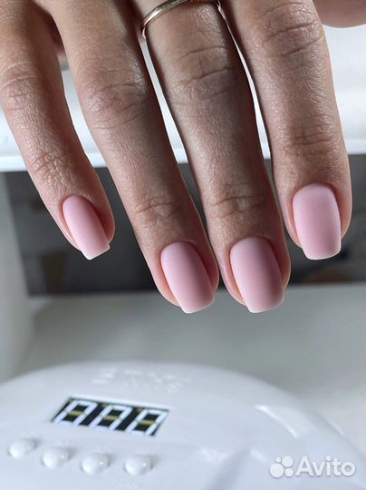 Маникюр,педикюр