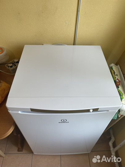 Морозильная камера Indesit