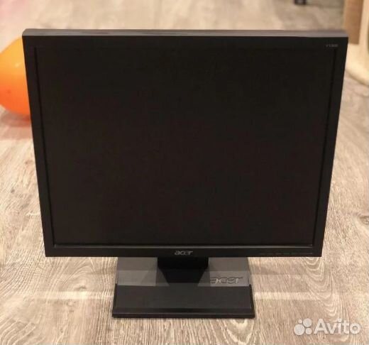 View Sonic Монитор Acer V-193 b и Hansol H-750