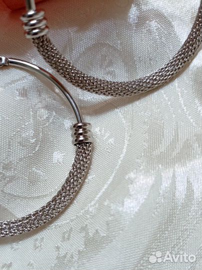 Серьги-кольца новые