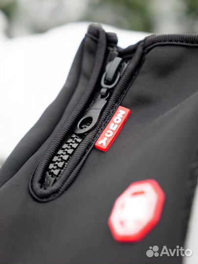 Спортивные перчатки