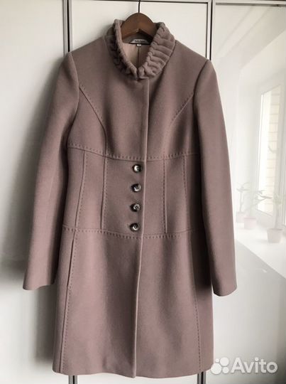 Пальто женское 42 44