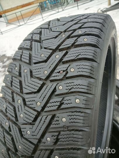 Hankook Winter I'Pike RS2 W429 225/45 R18 95T