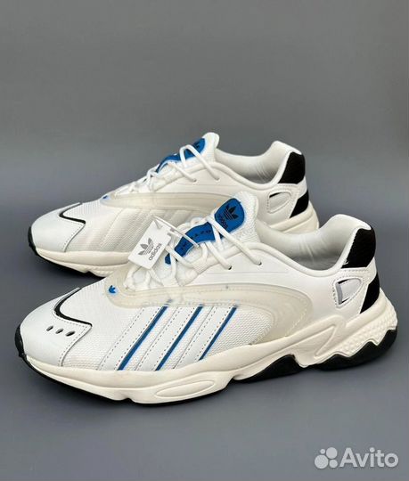 Кроссовки Adidas Oztral