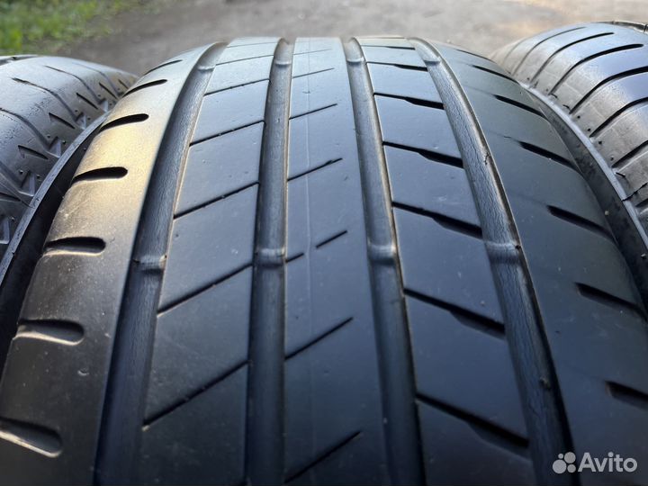 Bridgestone Alenza 001 225/60 R18 104W