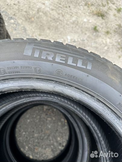 Pirelli Winter Sottozero 3 215/55 R17