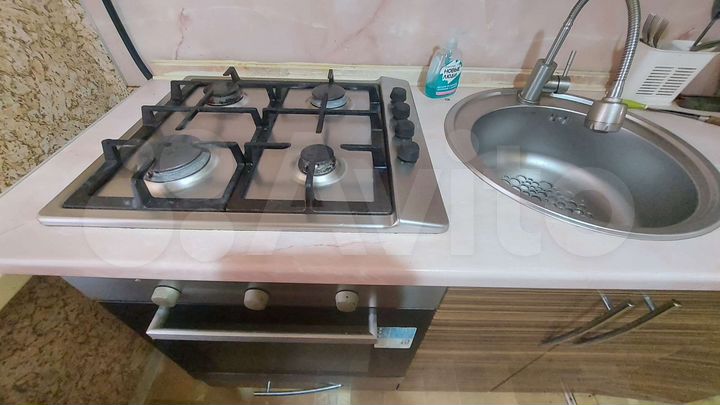 Дом 33,8 м² на участке 1 сот.