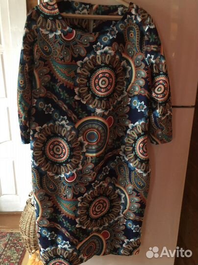 Платья красивые,хороших фирм 50,52,54р