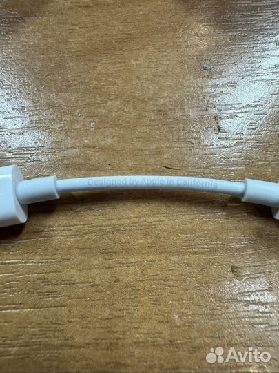 Переходник apple lightning на 3.5 оригинал