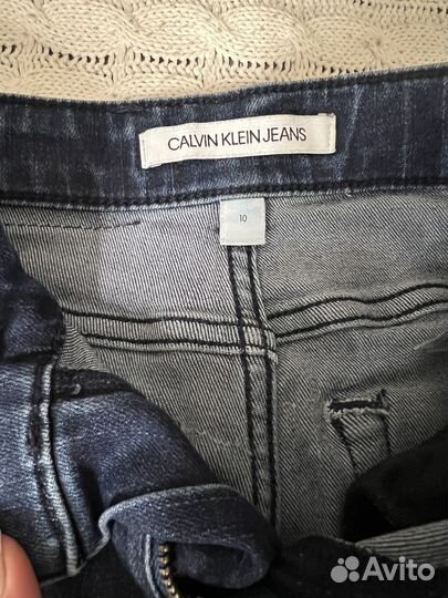 Джинсы Calvin Klein