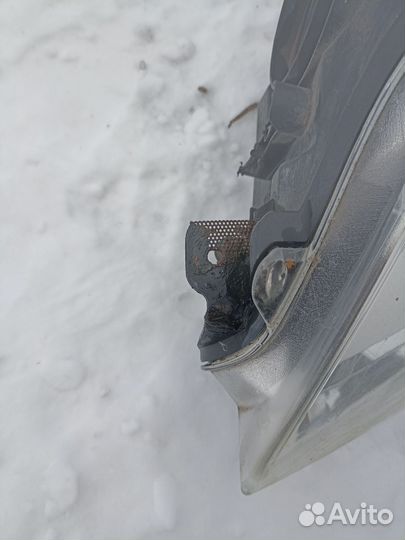 Фара правая неоригинал Форд Фокус 3