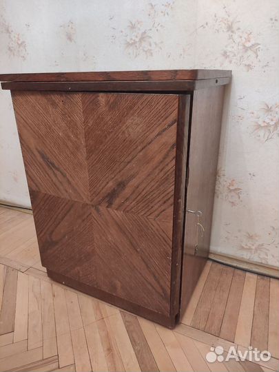 Швейная машина LADA 236