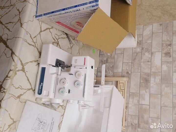 Оверлок janome 205d