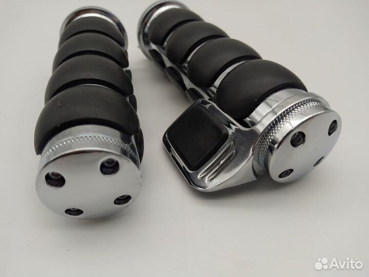 Грипсы с лепестком 25мм