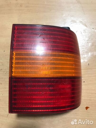 Фонарь задний левый Volkswagen Passat B3 3a9945257