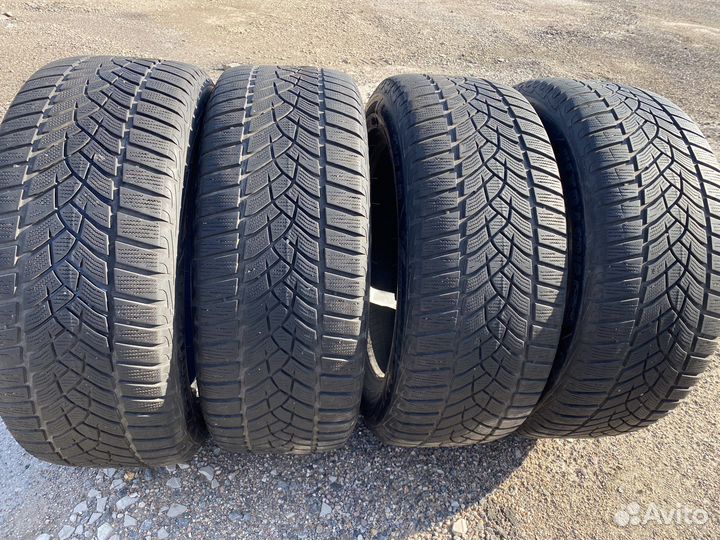 Goodyear UltraGrip Performance Gen-1 225/55 R17