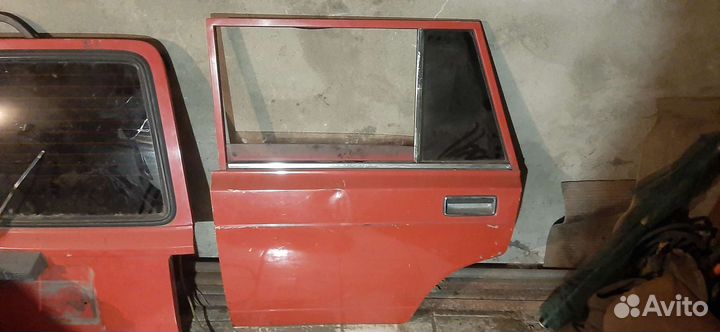 Двери на ваз 2104