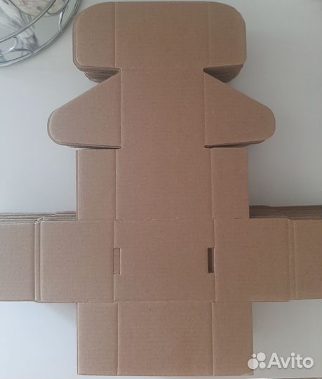 Подарочная коробка