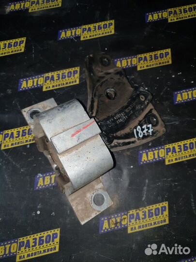 Опора двигателя Renault Logan