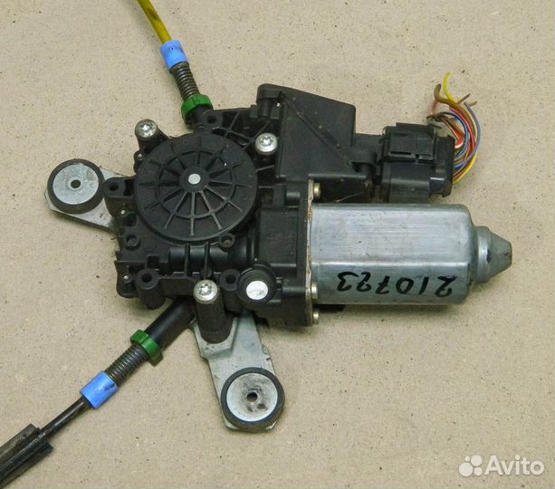 Стеклоподъемник передний правый Audi A8 D2