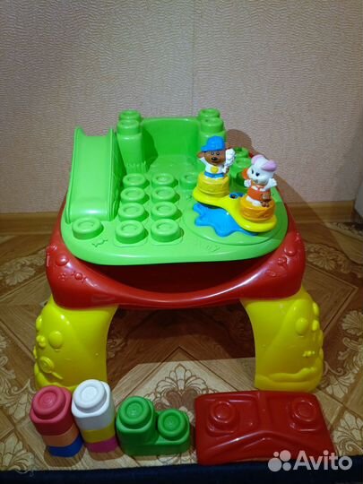 Развивающий стол Clemmy My Soft World