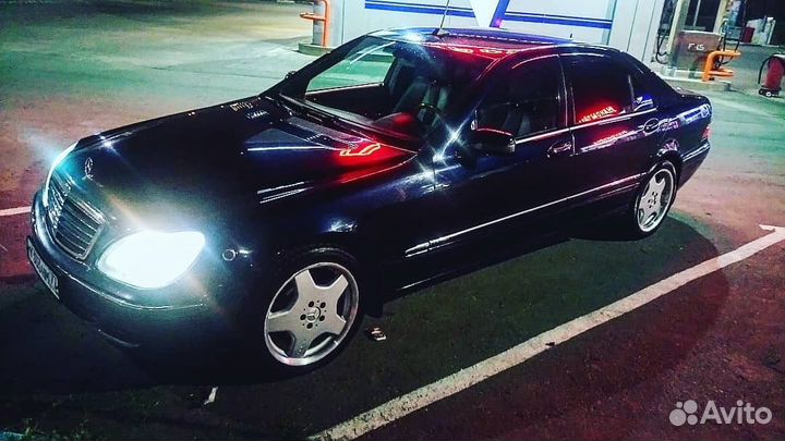 R18 Vitour Formula Spec Z 245/45, PCD 5x112 DIA 66.6