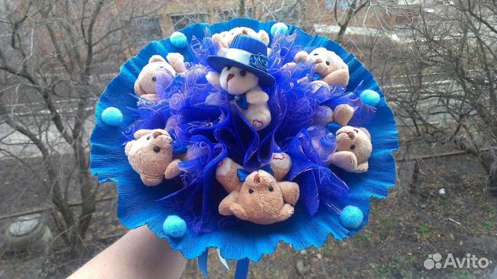 Букет из игрушек