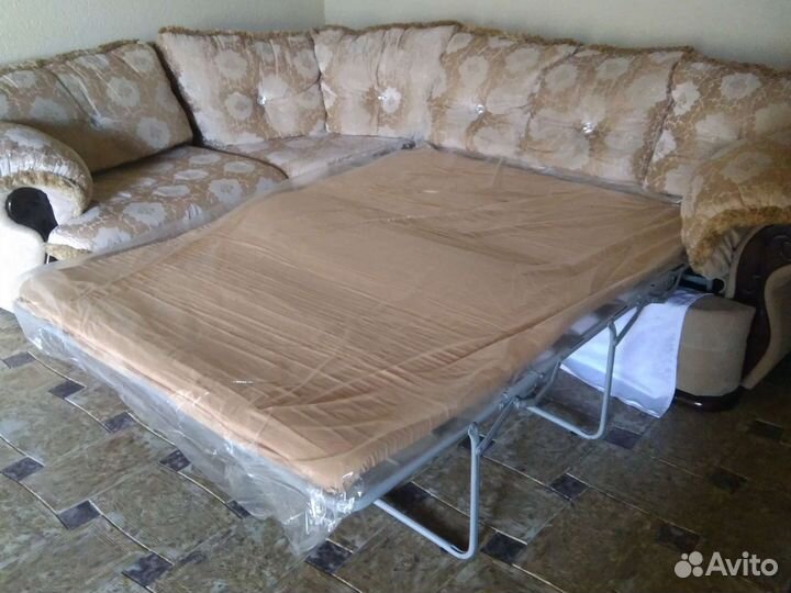 Угловой диван бу