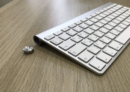 Apple Wireless Keyboard A1314 A1243 и для мыши